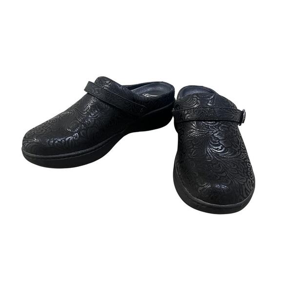 Dansko Shoes Womens Size 39 Black Embossed Slip On Clogs Mary Jane Comfort Work - Picture 1 of 7